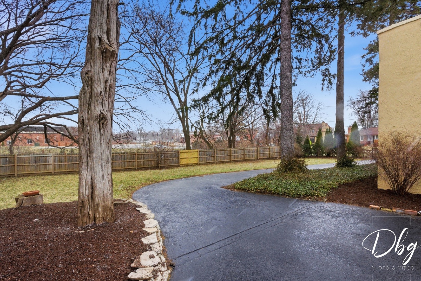 338 S Lake Street, Grayslake, IL 60030