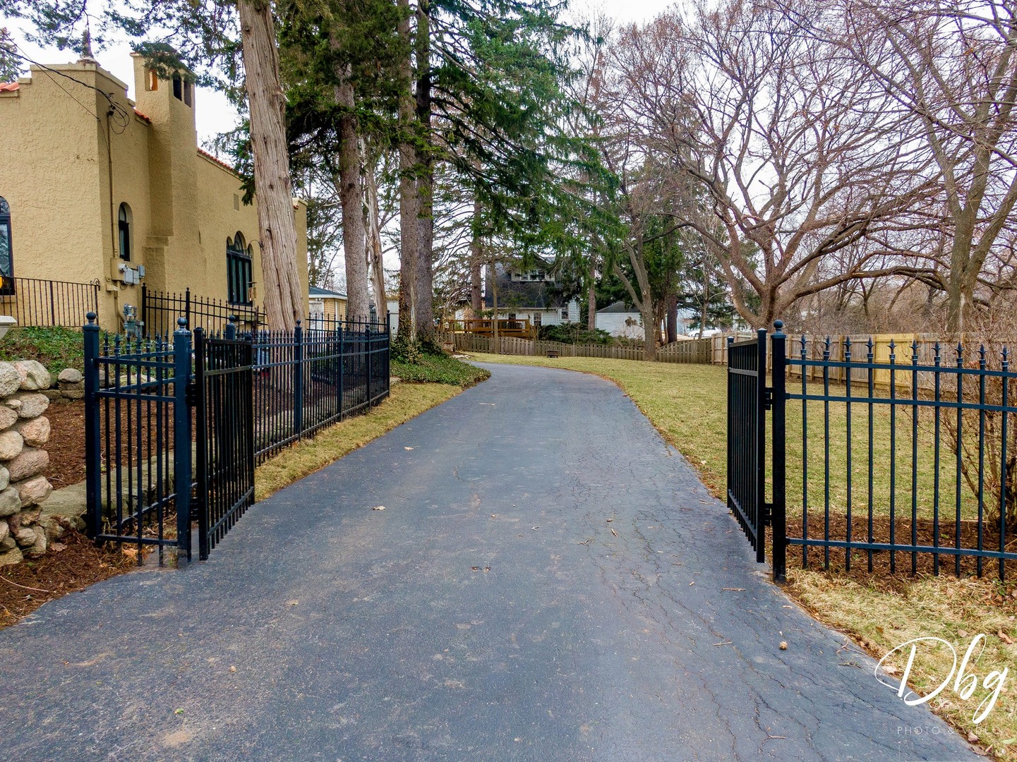 338 S Lake Street, Grayslake, IL 60030