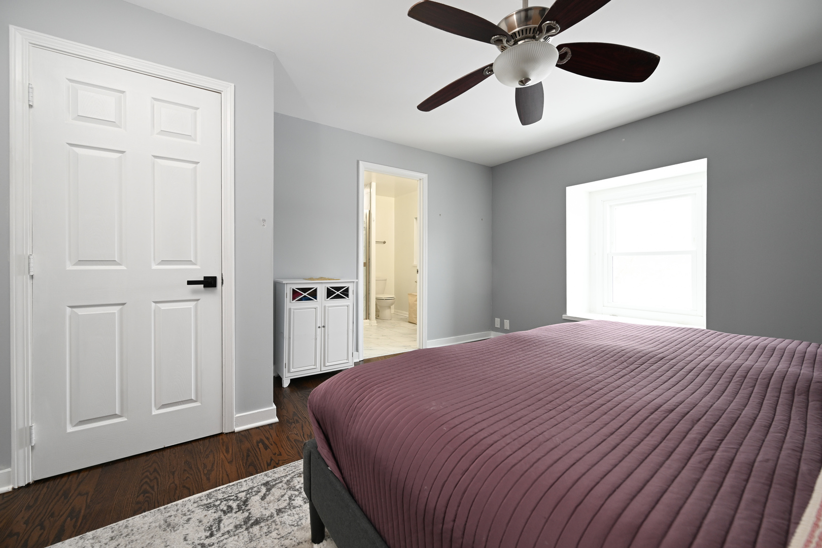 360 Erie Circle, Bloomingdale, IL 60108