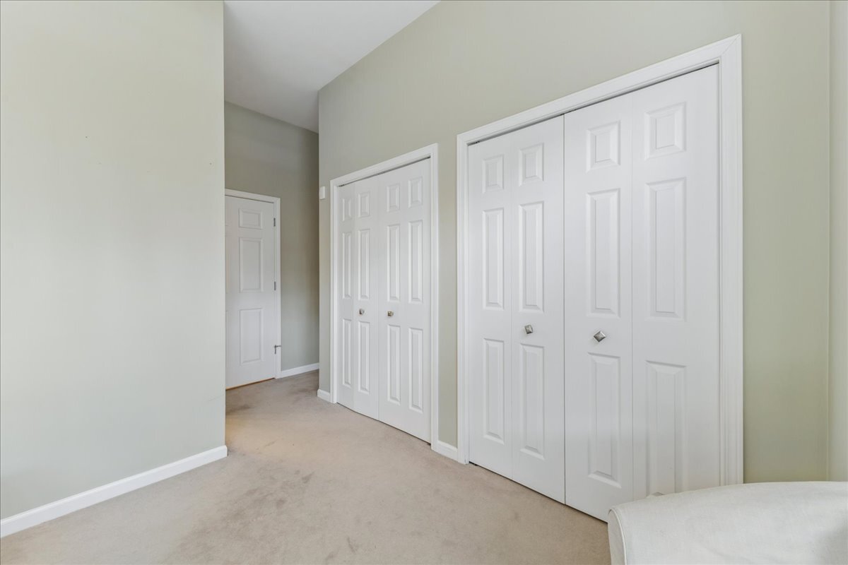 1617 N Oakley Avenue #1B, Chicago, IL 60647