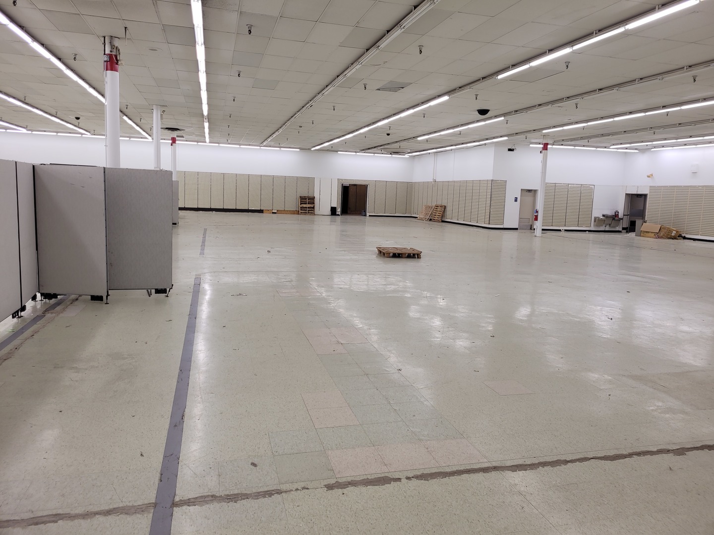 7325 W 79 Street, Bridgeview, IL 60455