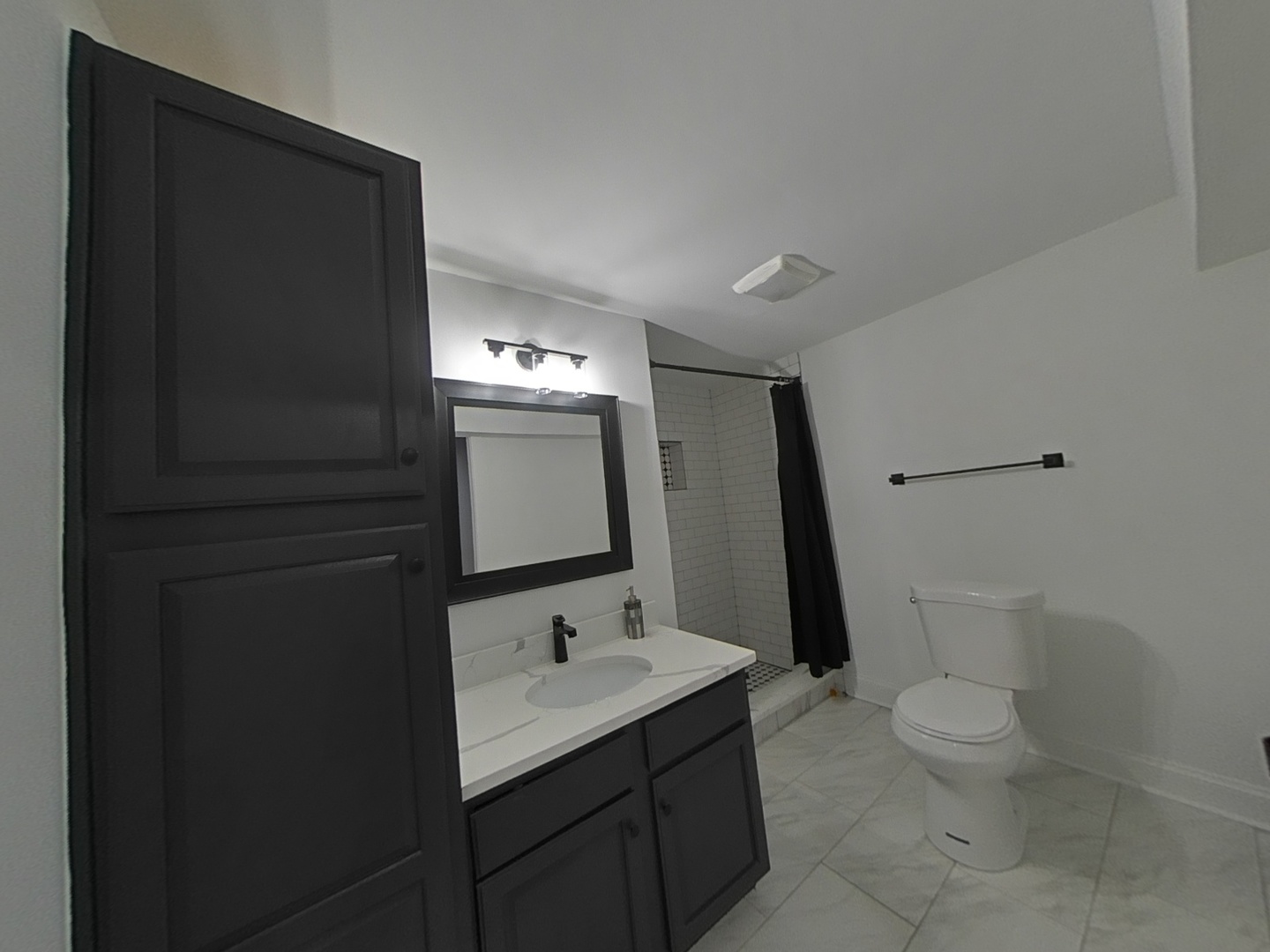 800 Boyce Road, Sugar Grove, IL 60554