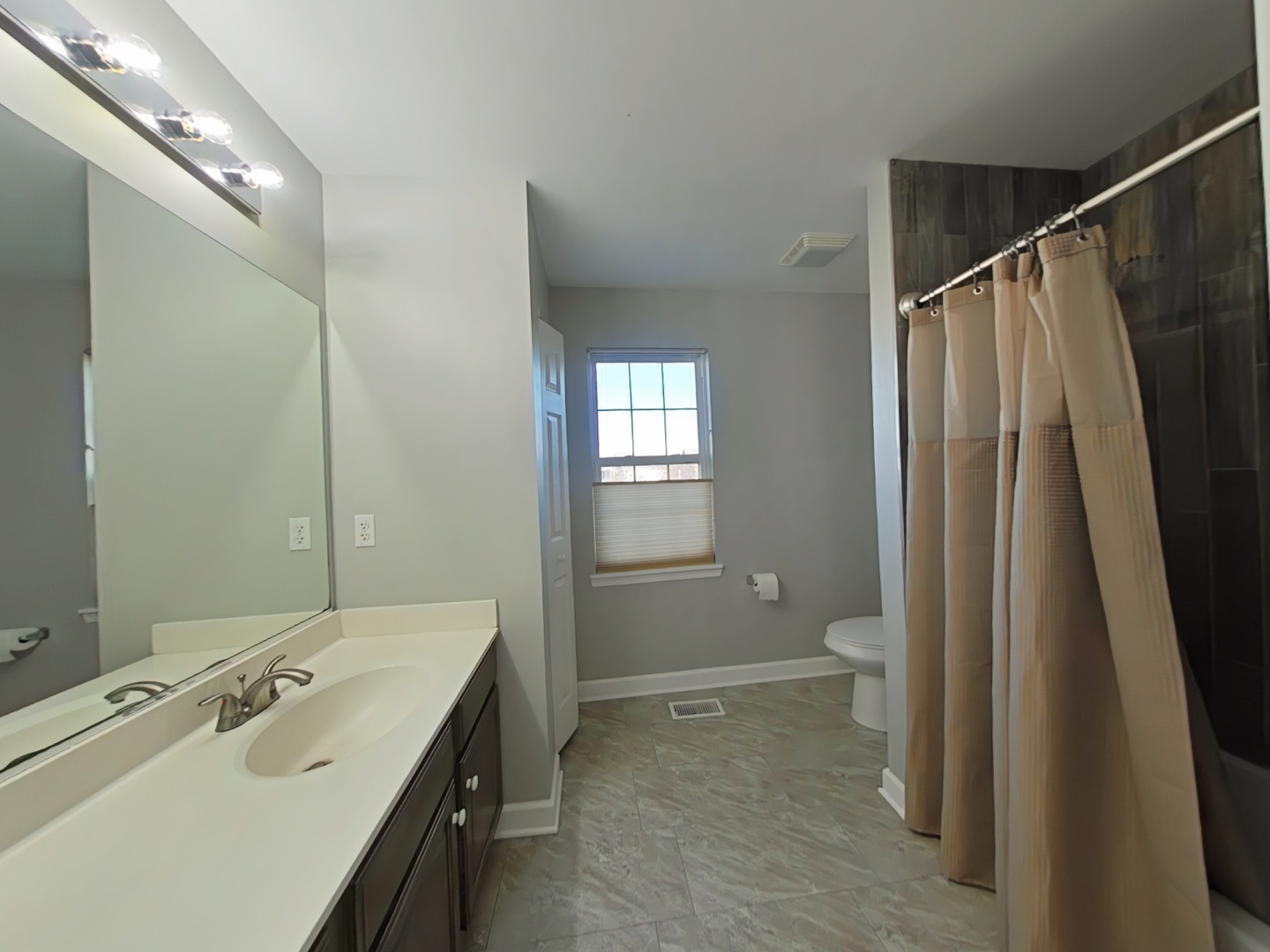 800 Boyce Road, Sugar Grove, IL 60554