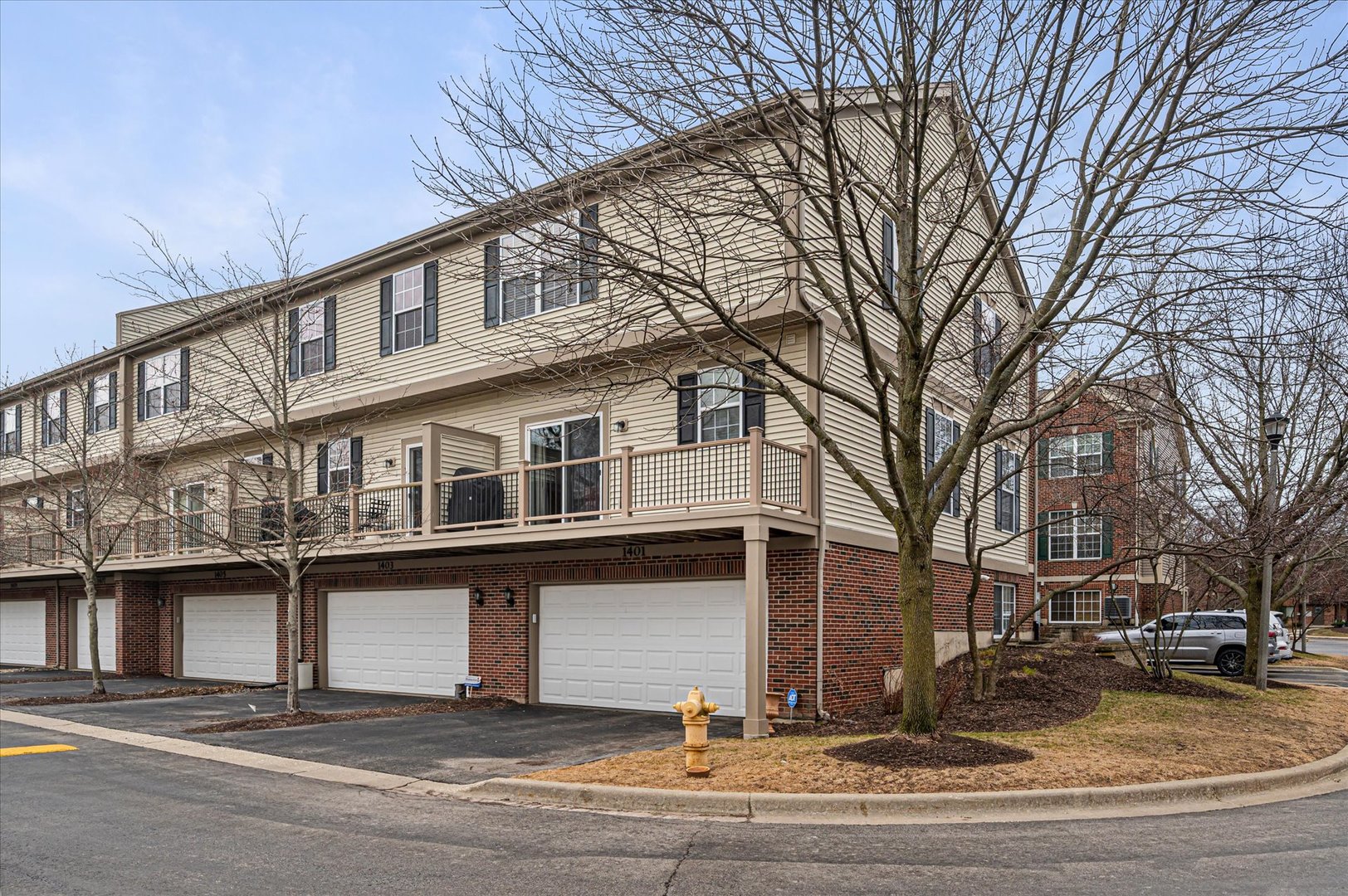 1401 S Fairfield Avenue, Lombard, IL 60148