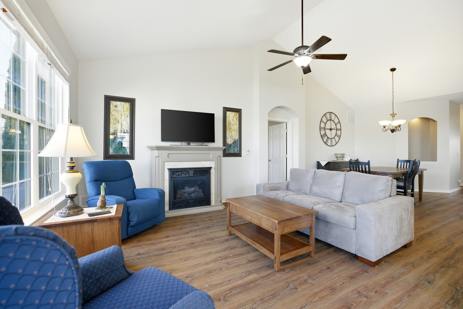 1765 Kelley Lane, Pingree Grove, IL 60140