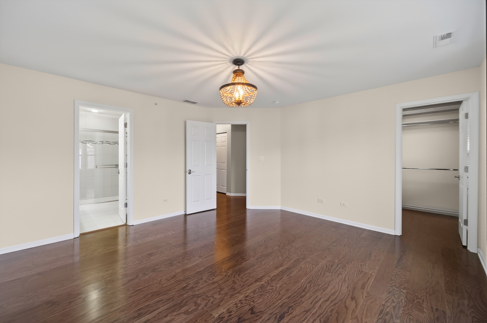 1437 N Charles Avenue, Naperville, IL 60563