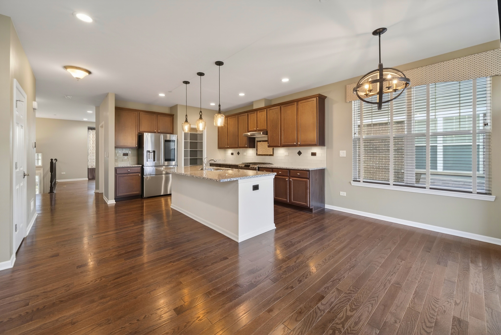 1437 N Charles Avenue, Naperville, IL 60563