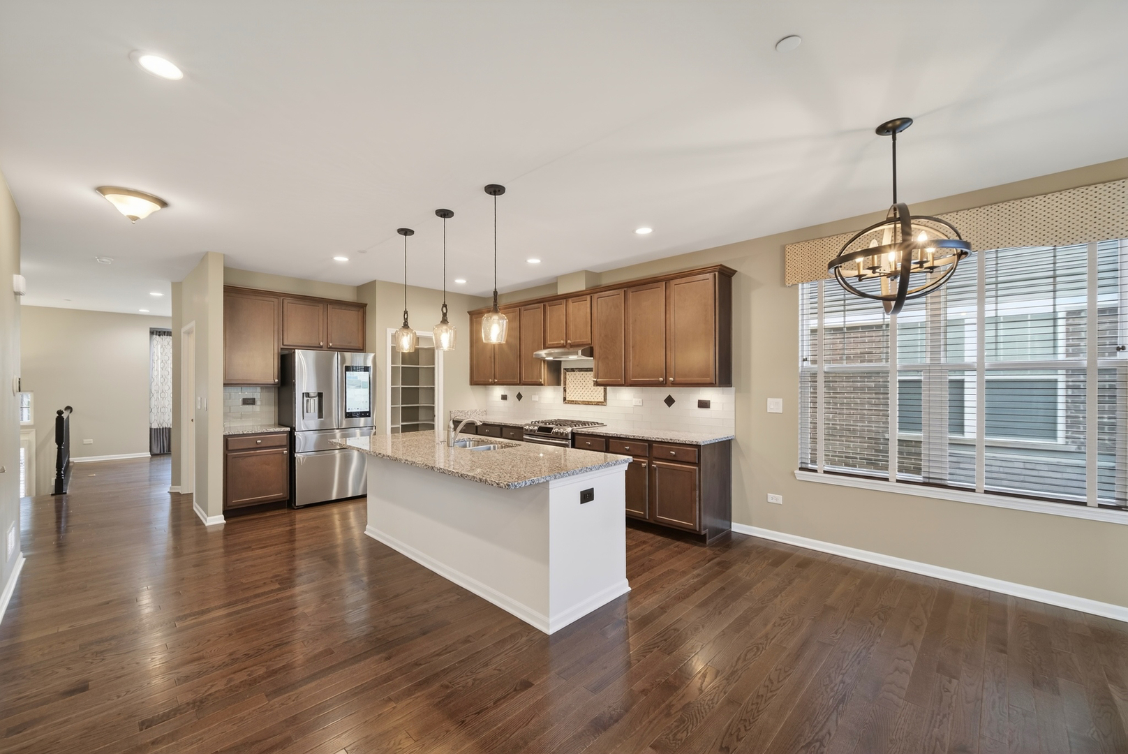 1437 N Charles Avenue, Naperville, IL 60563