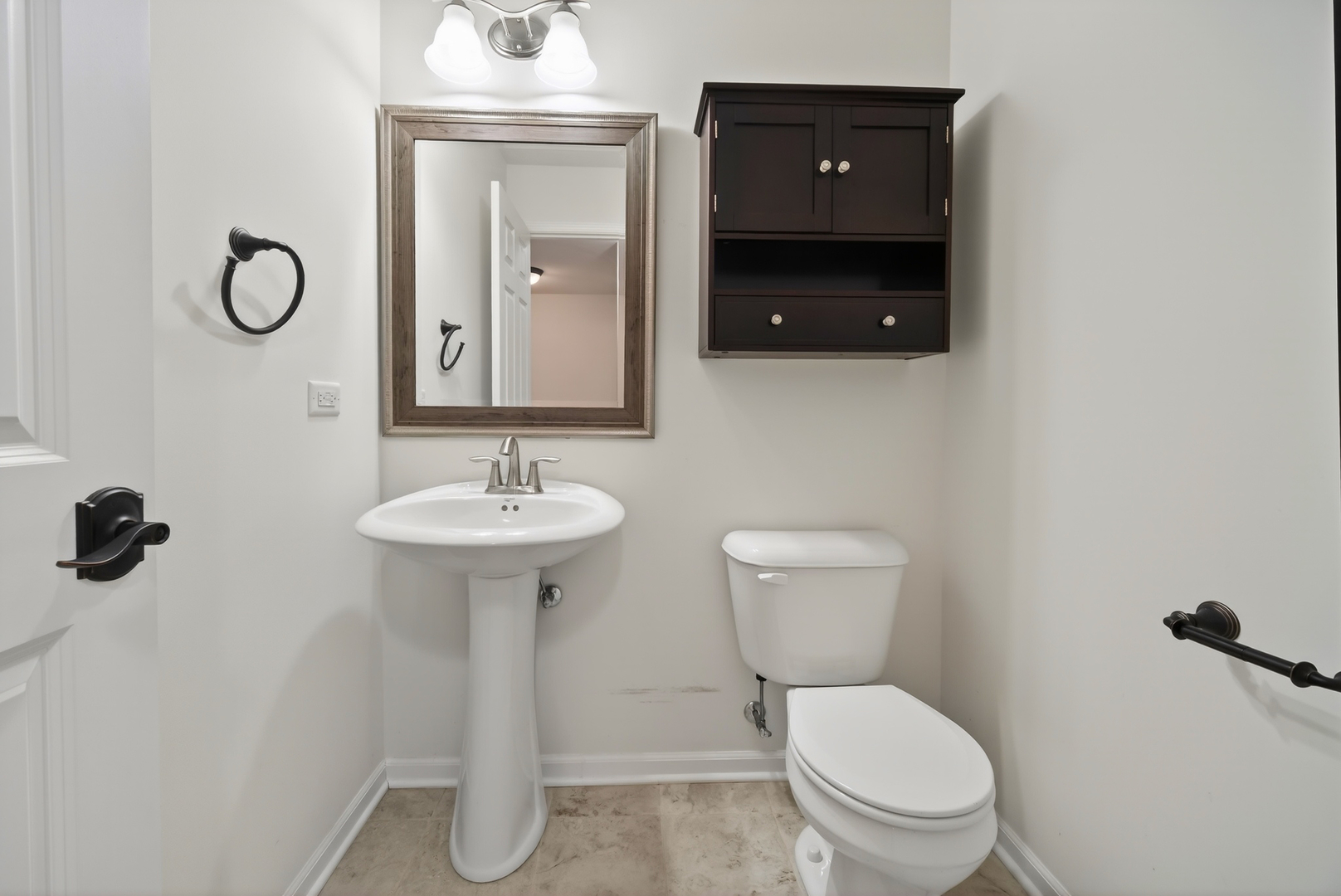 1437 N Charles Avenue, Naperville, IL 60563