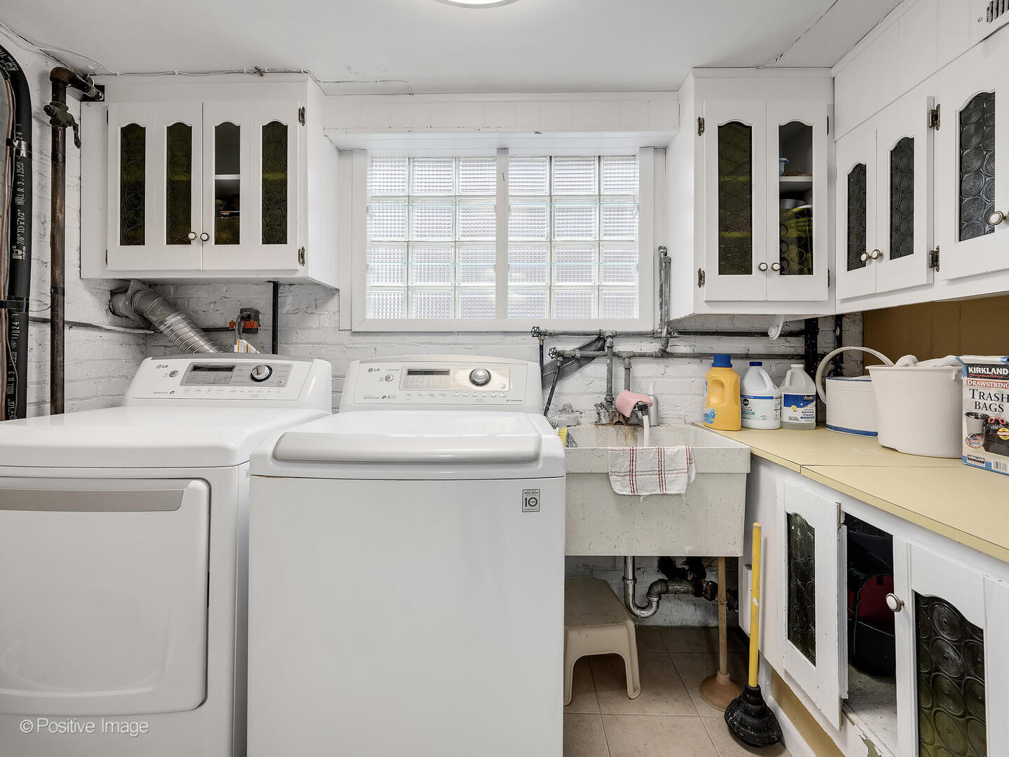 821 N Catherine Avenue, La Grange Park, IL 60526