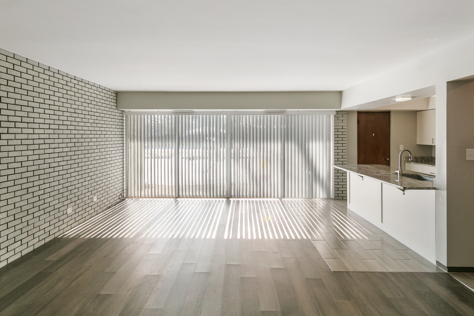 318 Walker Avenue #4, Highland Park, IL 60035