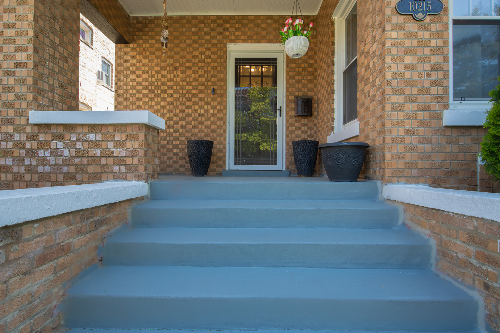 10215 S Charles Street, Chicago, IL 60643