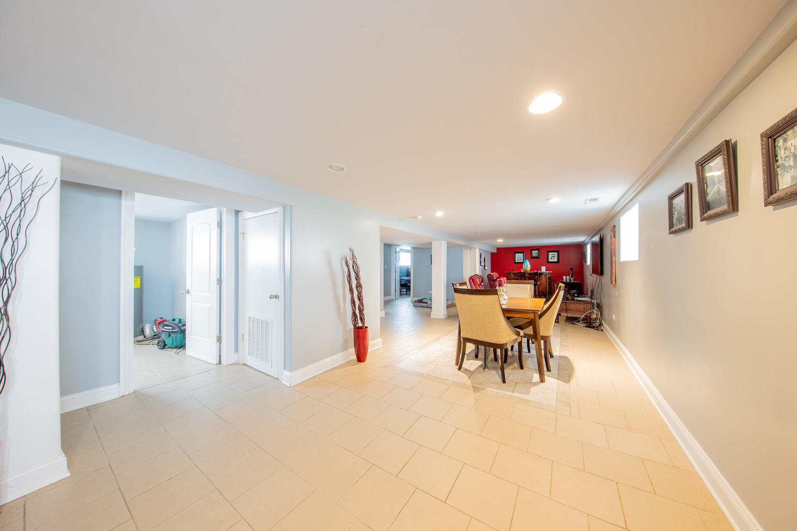 10215 S Charles Street, Chicago, IL 60643