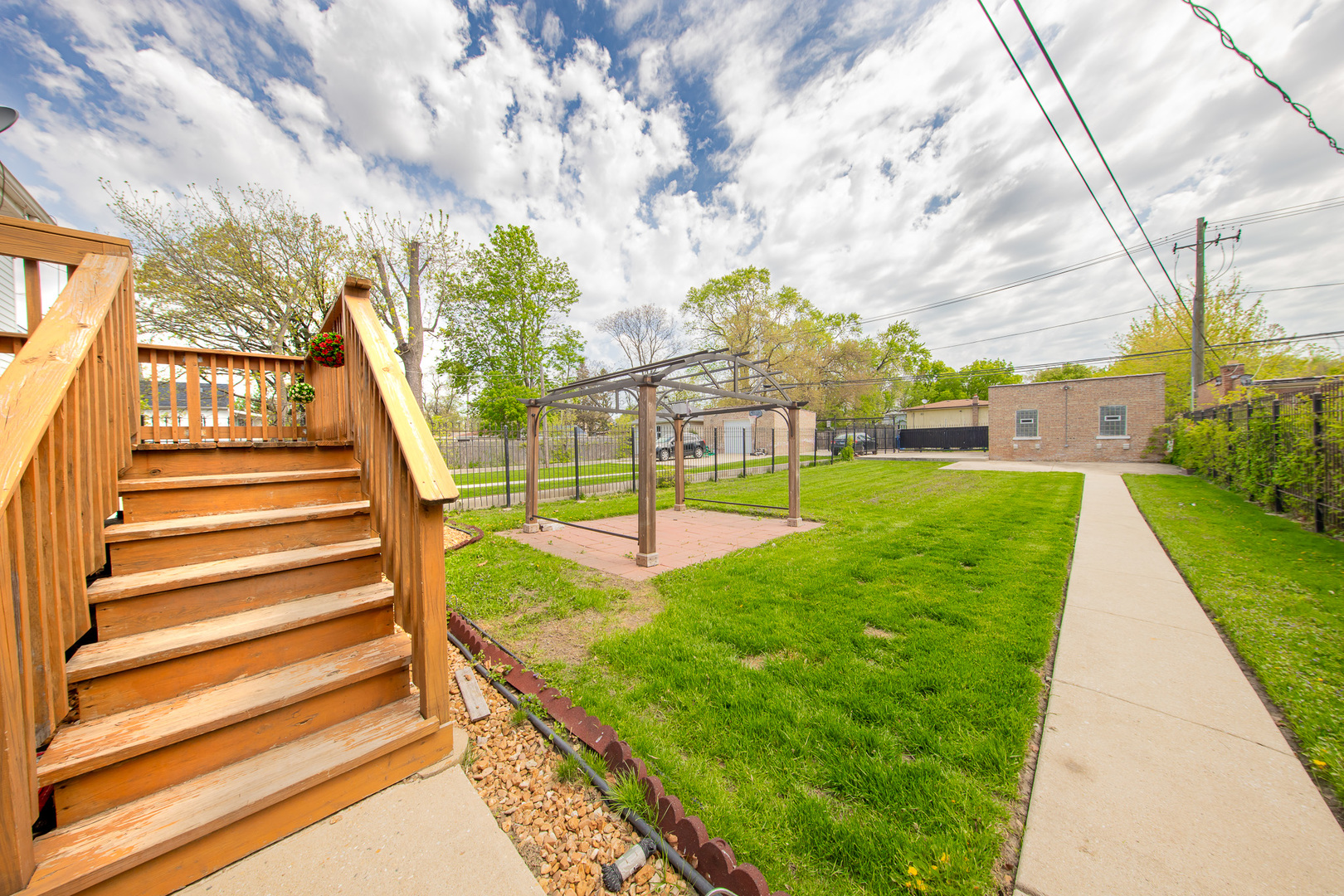 10215 S Charles Street, Chicago, IL 60643