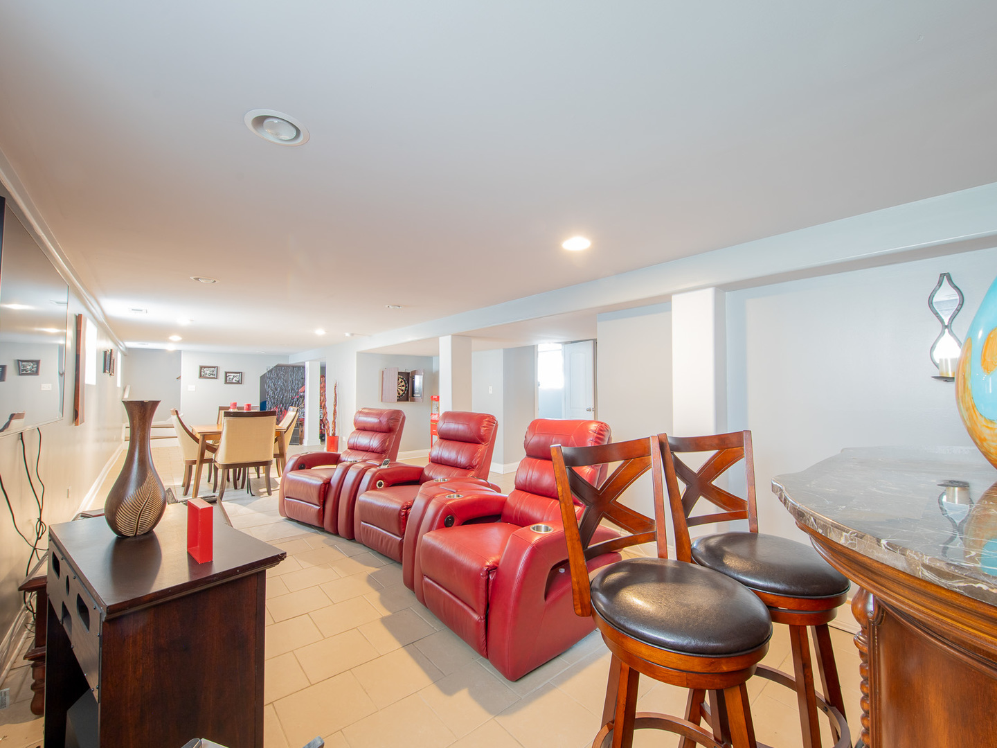 10215 S Charles Street, Chicago, IL 60643