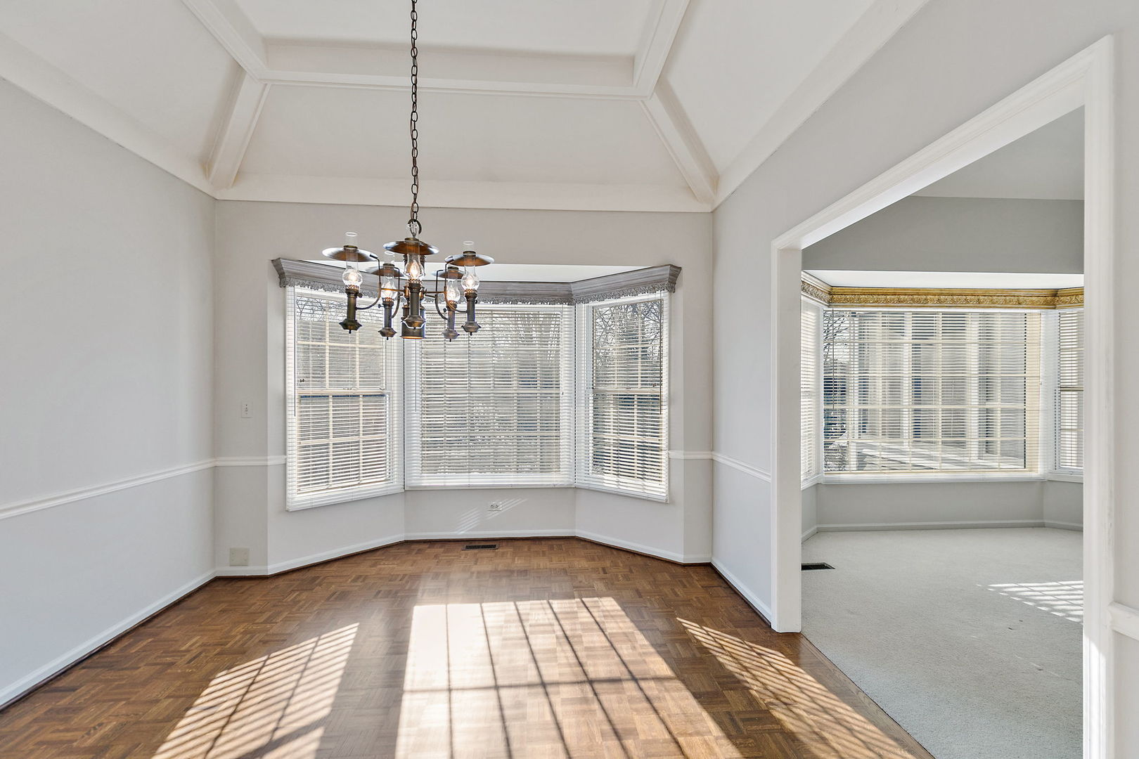 43 Ravenscraig Lane, Inverness, IL 60067