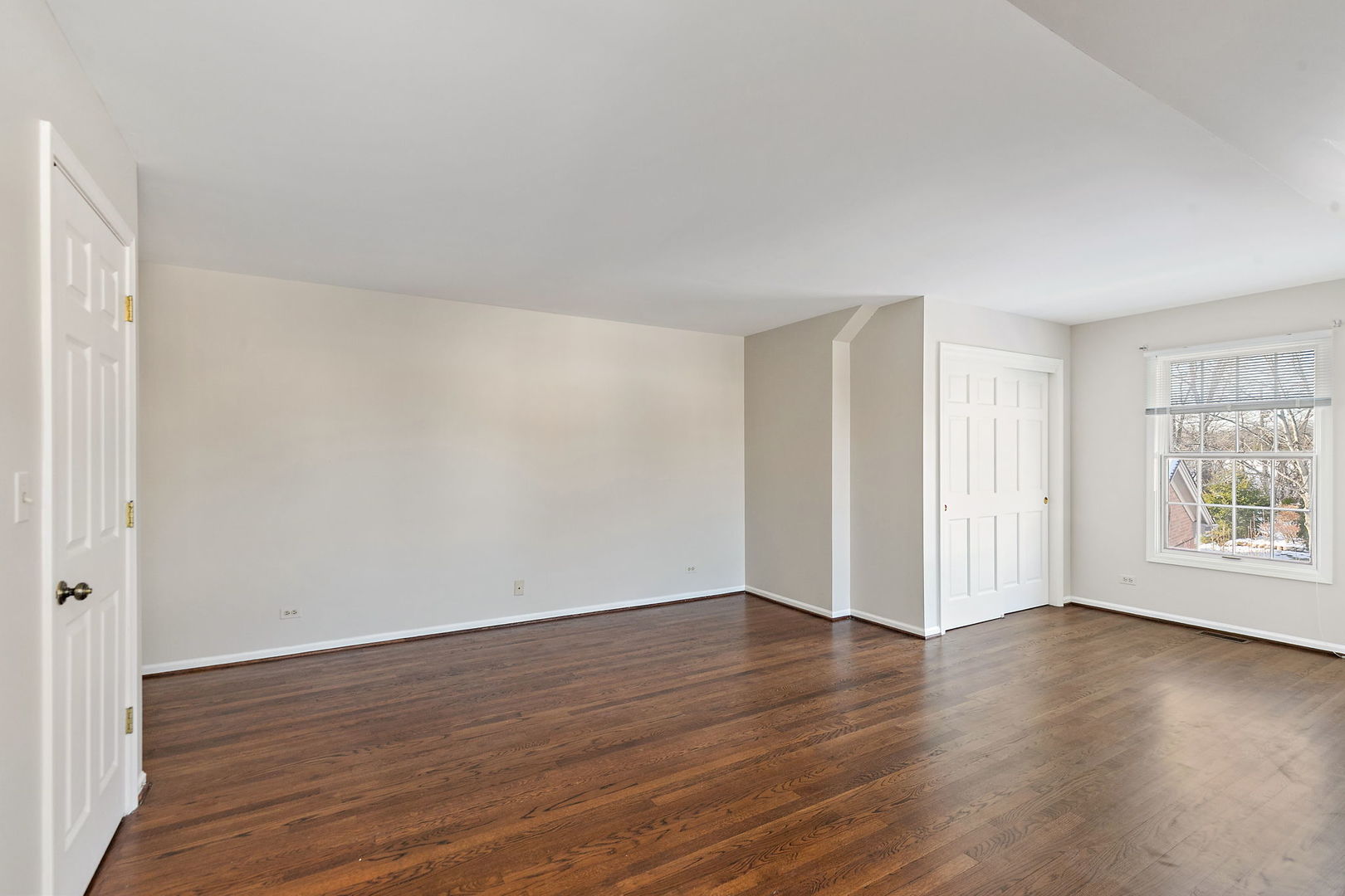 43 Ravenscraig Lane, Inverness, IL 60067