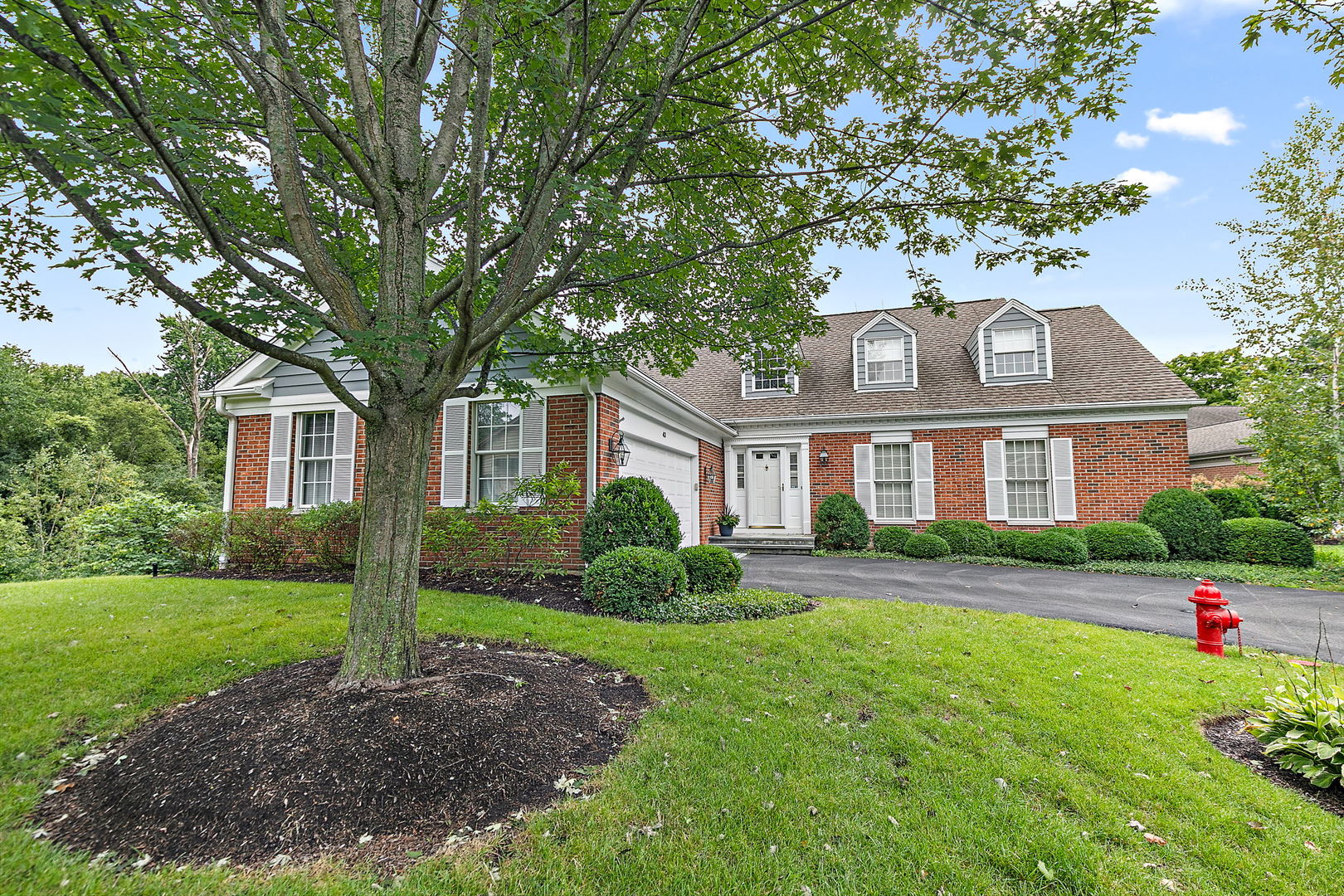 43 Ravenscraig Lane, Inverness, IL 60067