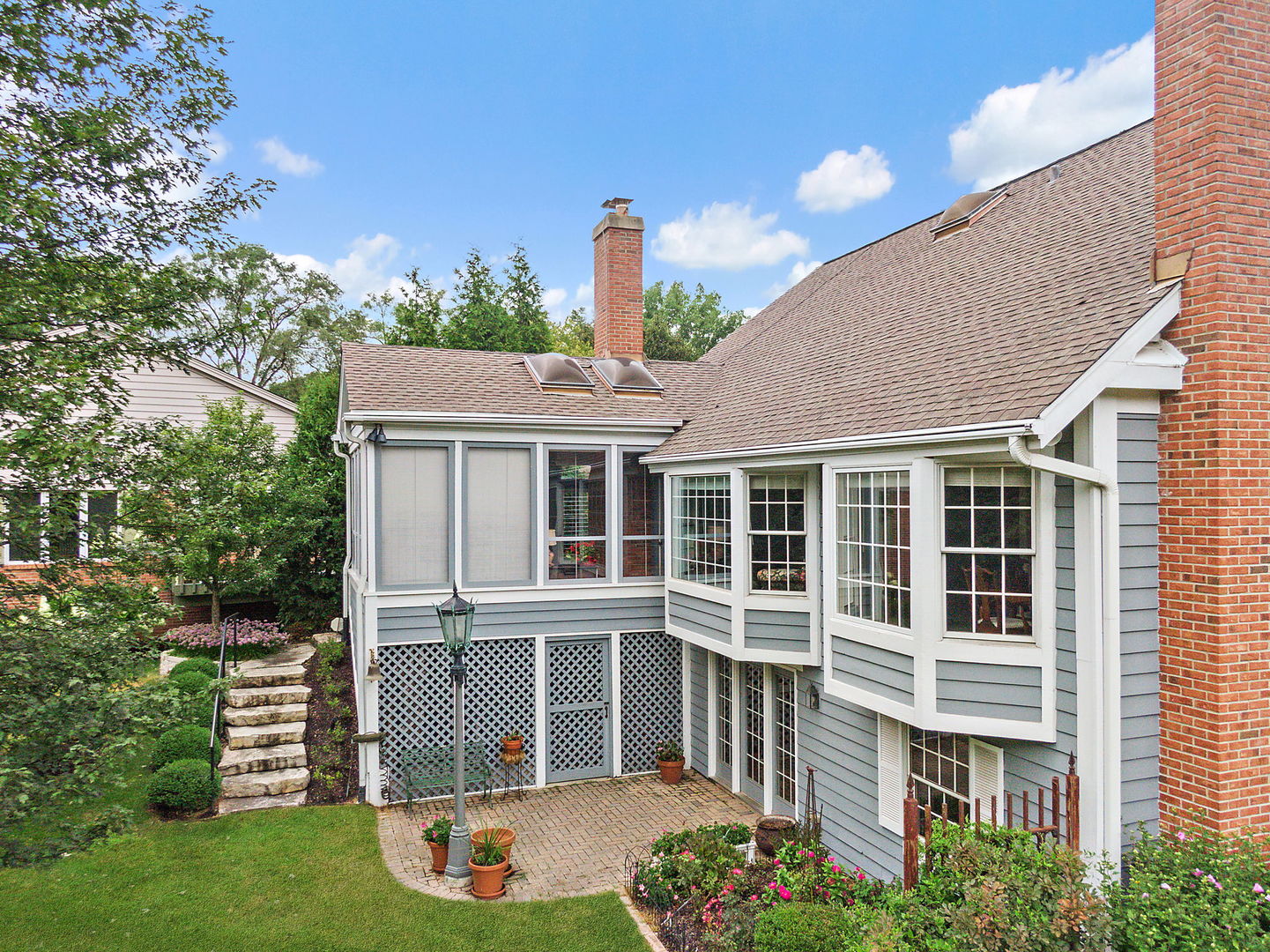 43 Ravenscraig Lane, Inverness, IL 60067