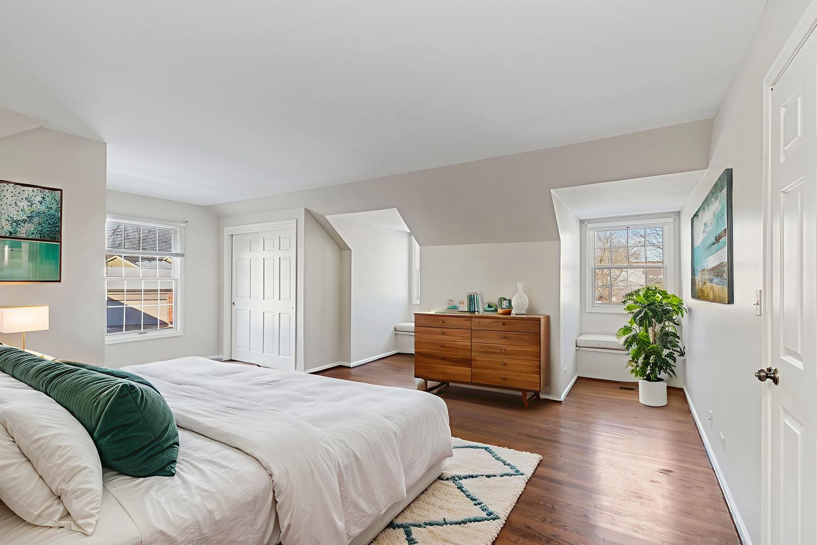 43 Ravenscraig Lane, Inverness, IL 60067