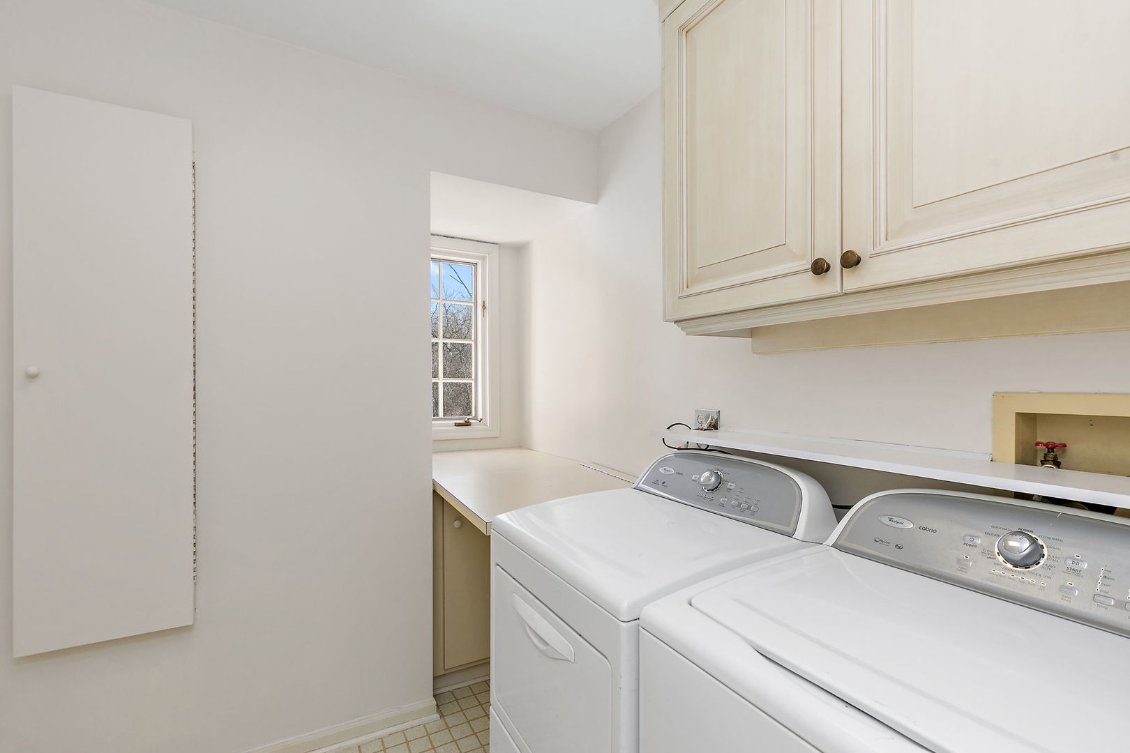 43 Ravenscraig Lane, Inverness, IL 60067