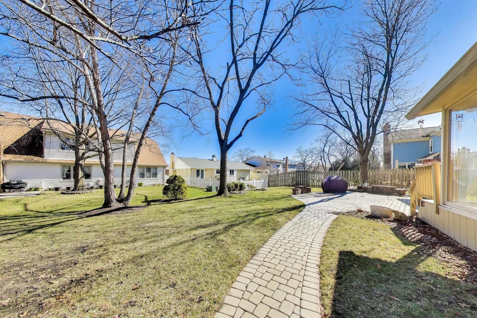 1219 Montego Court, Elk Grove Village, IL 60007