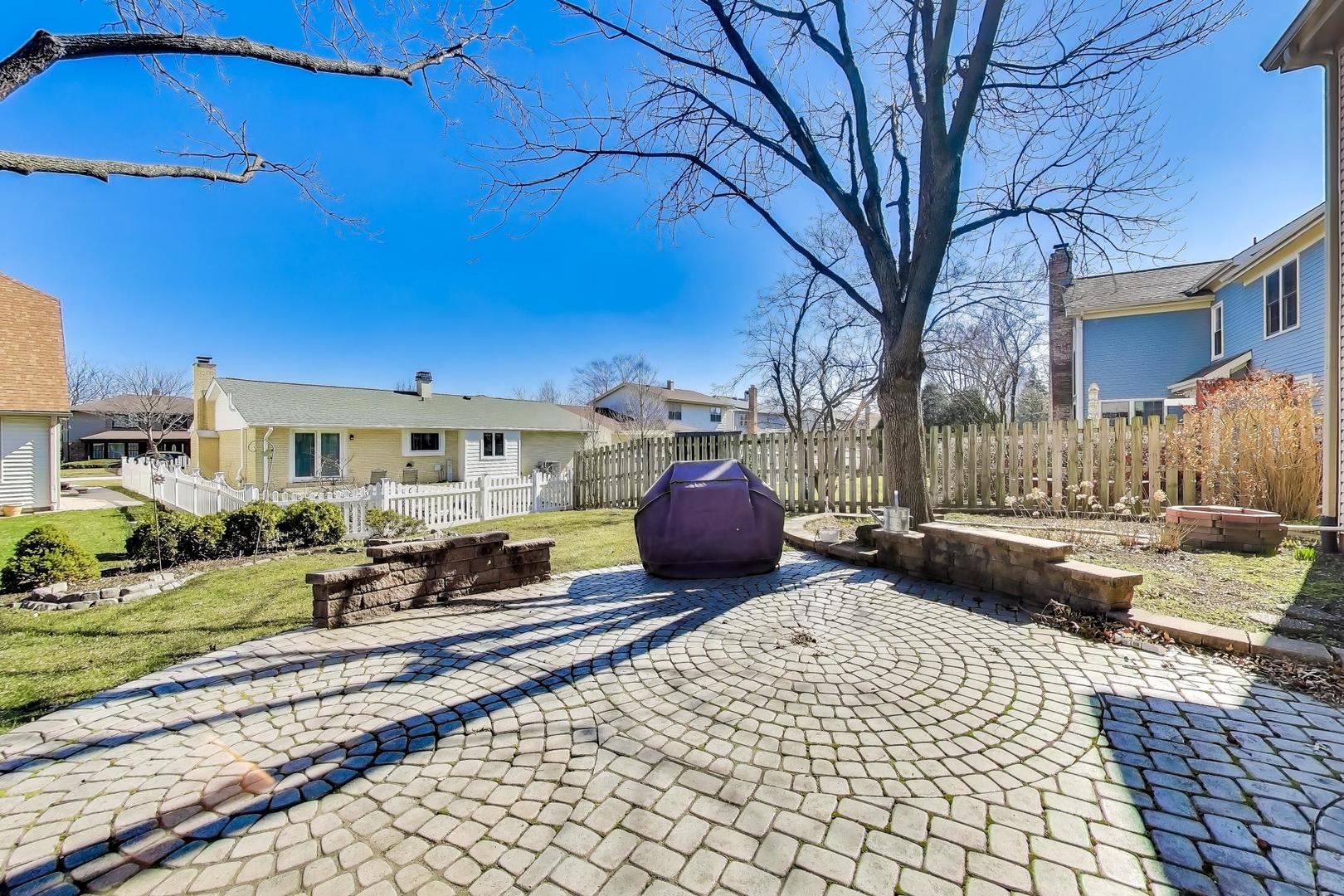 1219 Montego Court, Elk Grove Village, IL 60007