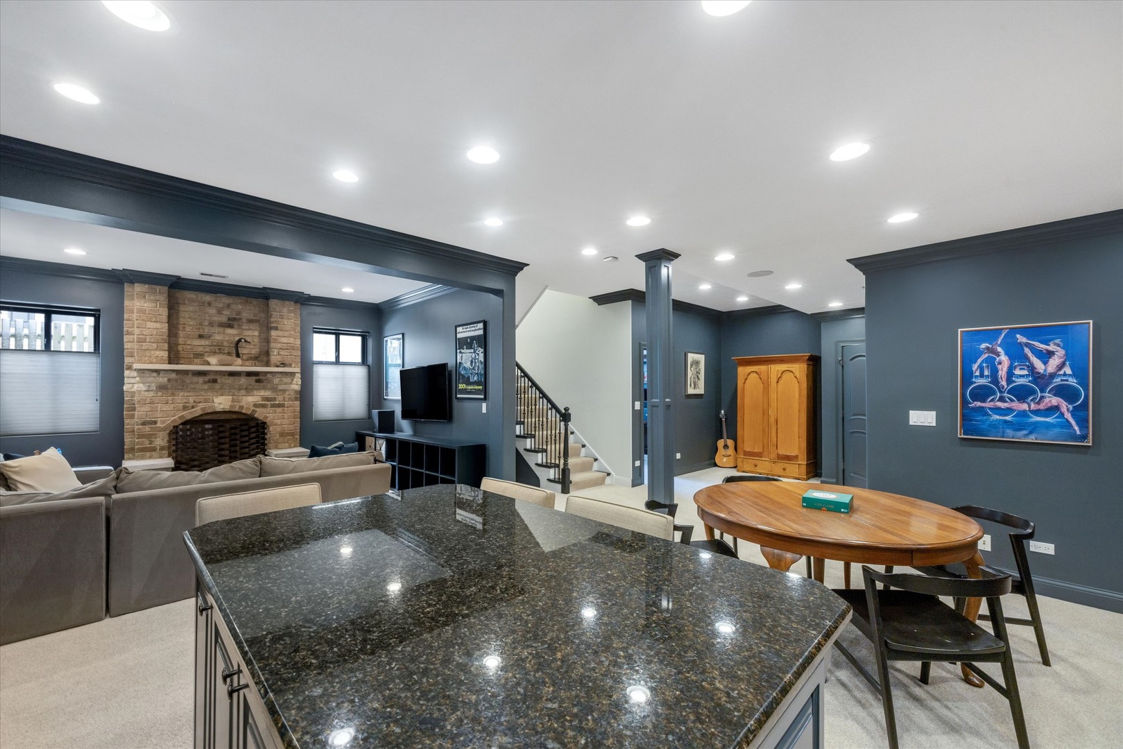 425 S Quincy Avenue, Hinsdale, IL 60521