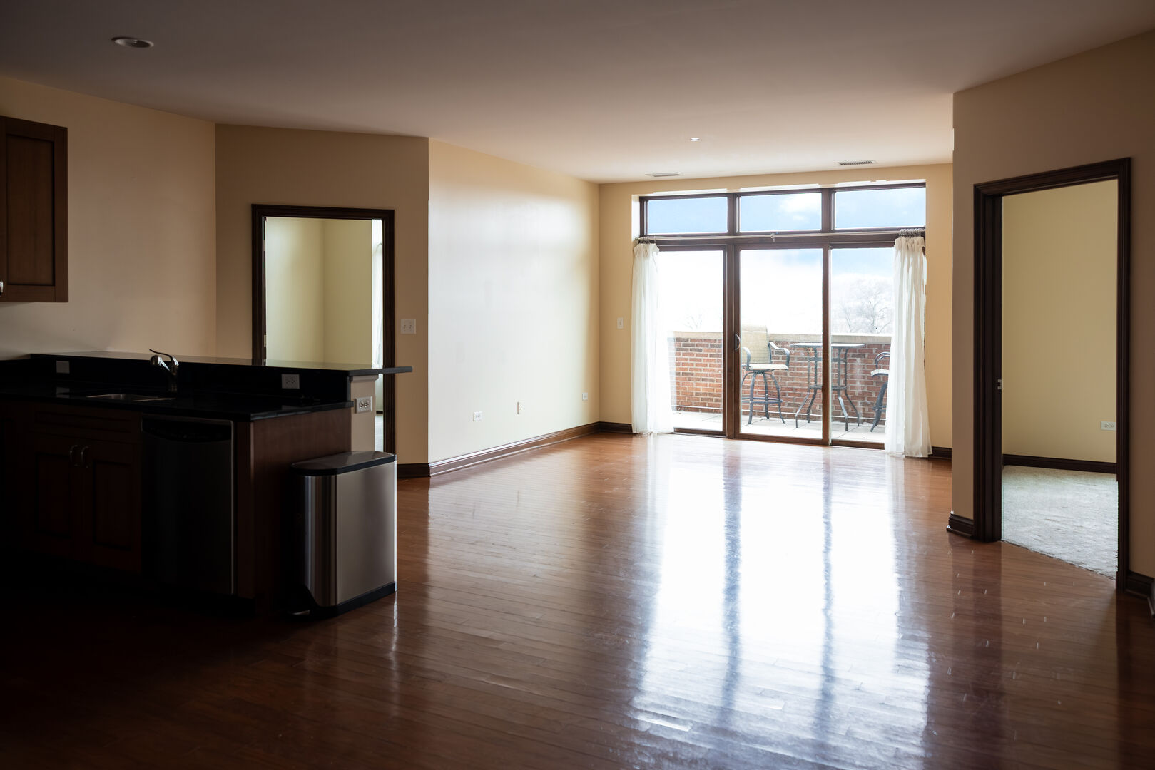 160 S River Street #211, Aurora, IL 60506