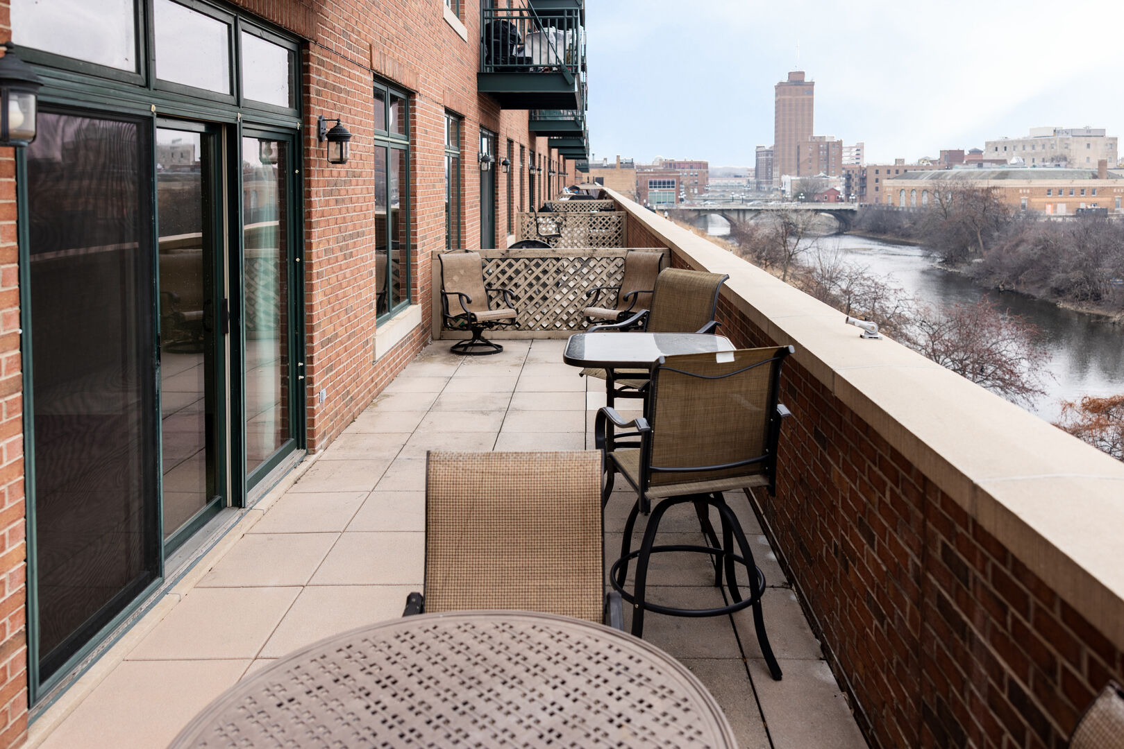 160 S River Street #211, Aurora, IL 60506