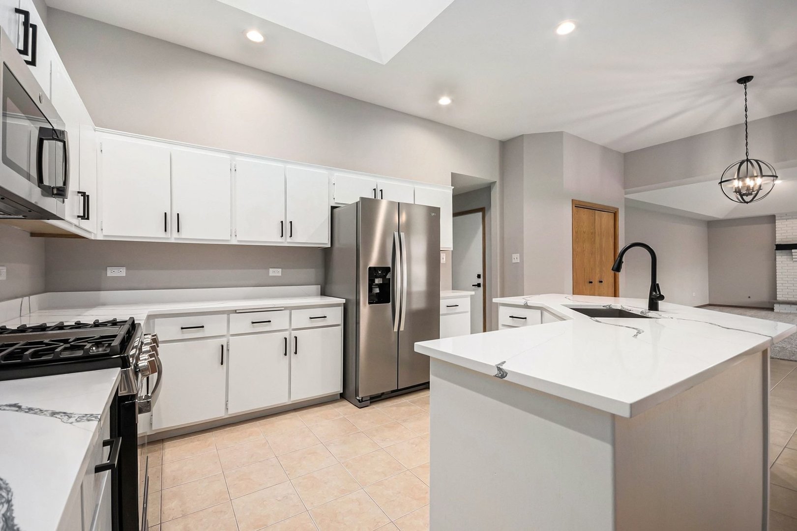 19347 Westfield Avenue, Tinley Park, IL 60487