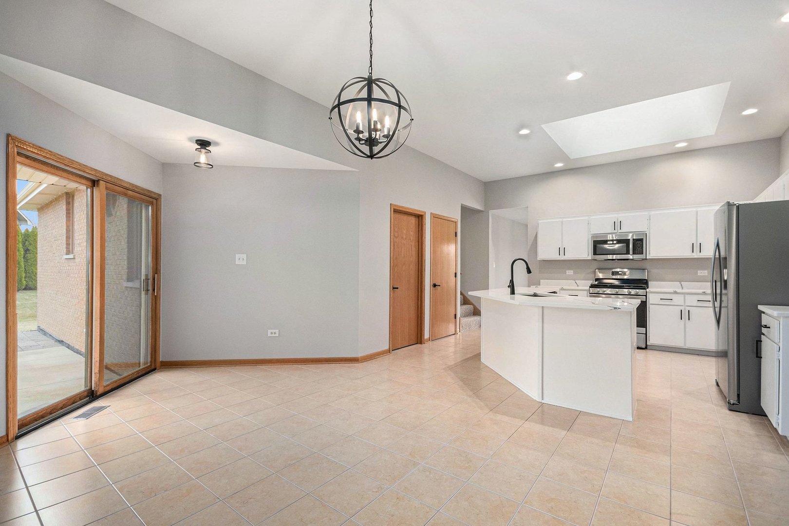 19347 Westfield Avenue, Tinley Park, IL 60487