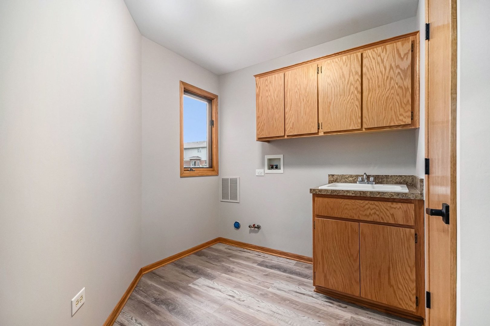 19347 Westfield Avenue, Tinley Park, IL 60487