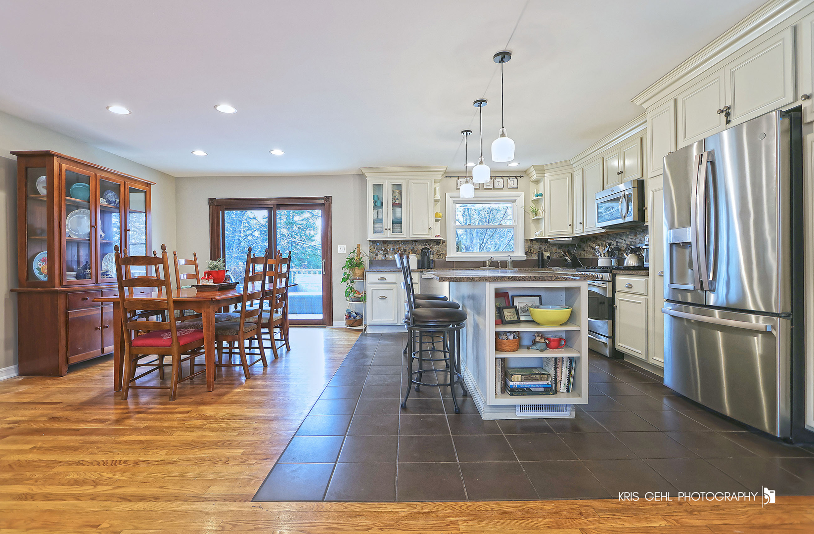 15417 W Fair Lane, Libertyville, IL 60048