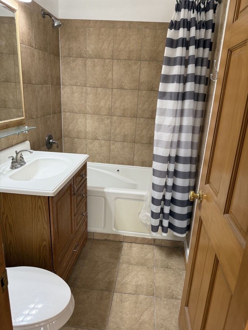 1348 N Geneva Drive #3A, Palatine, IL 60074