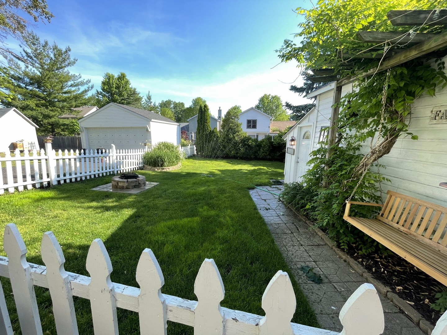 1312 Dean Street, St. Charles, IL 60174