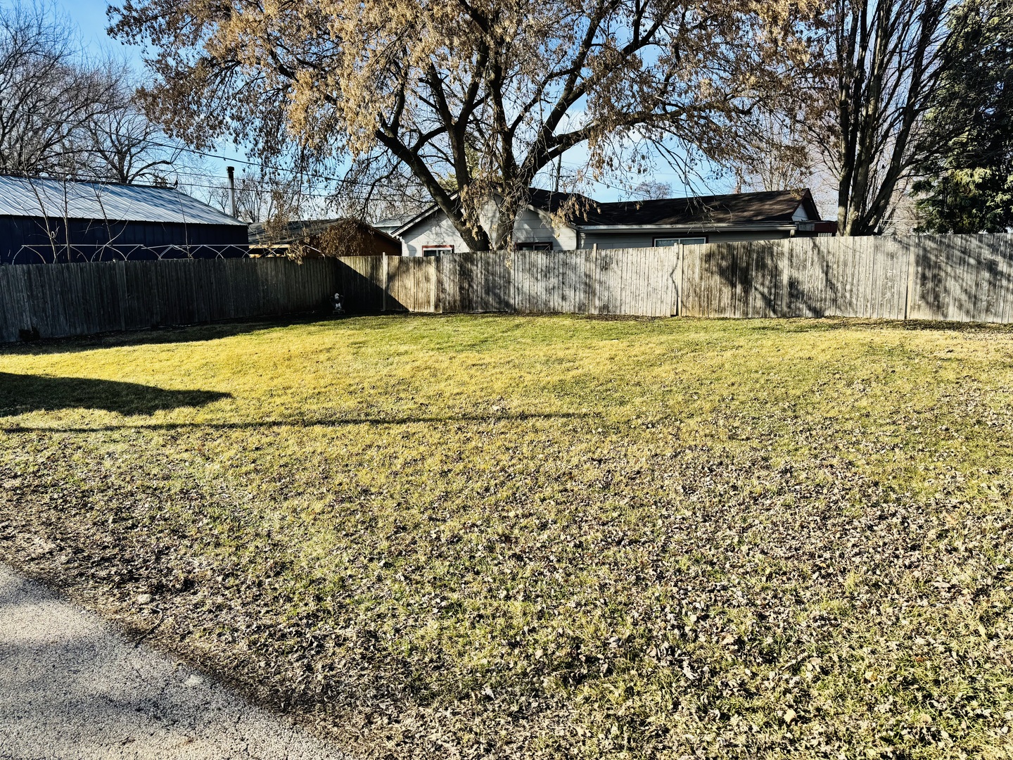 42160 N 6th Avenue, Antioch, IL 60002