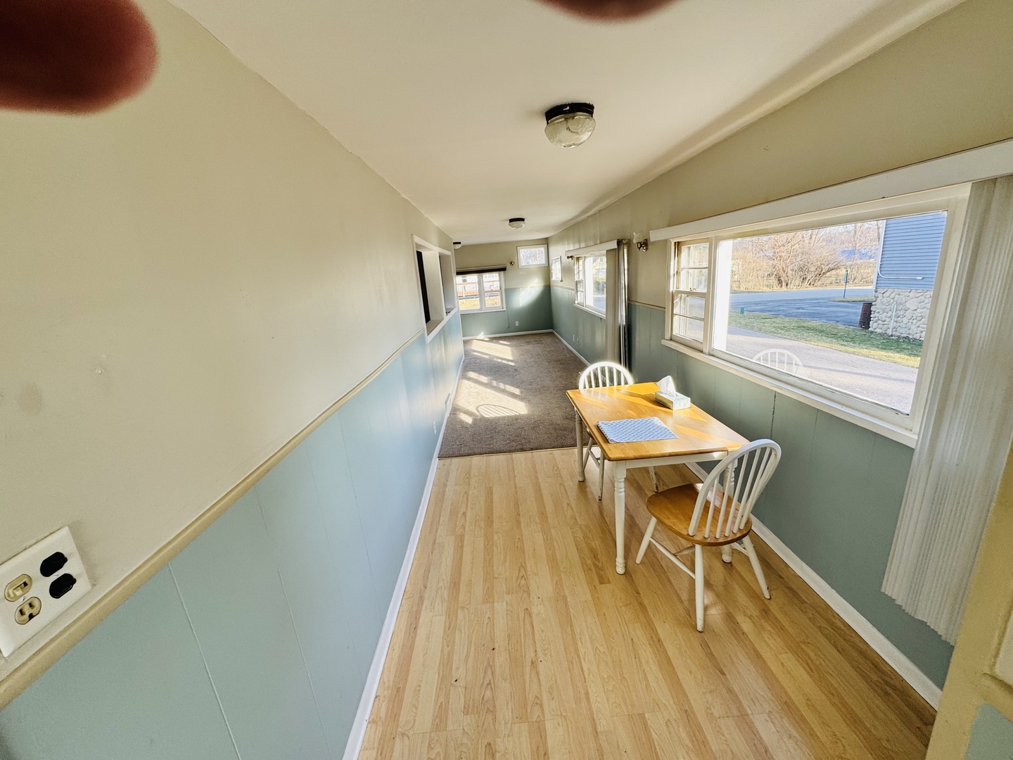 42160 N 6th Avenue, Antioch, IL 60002