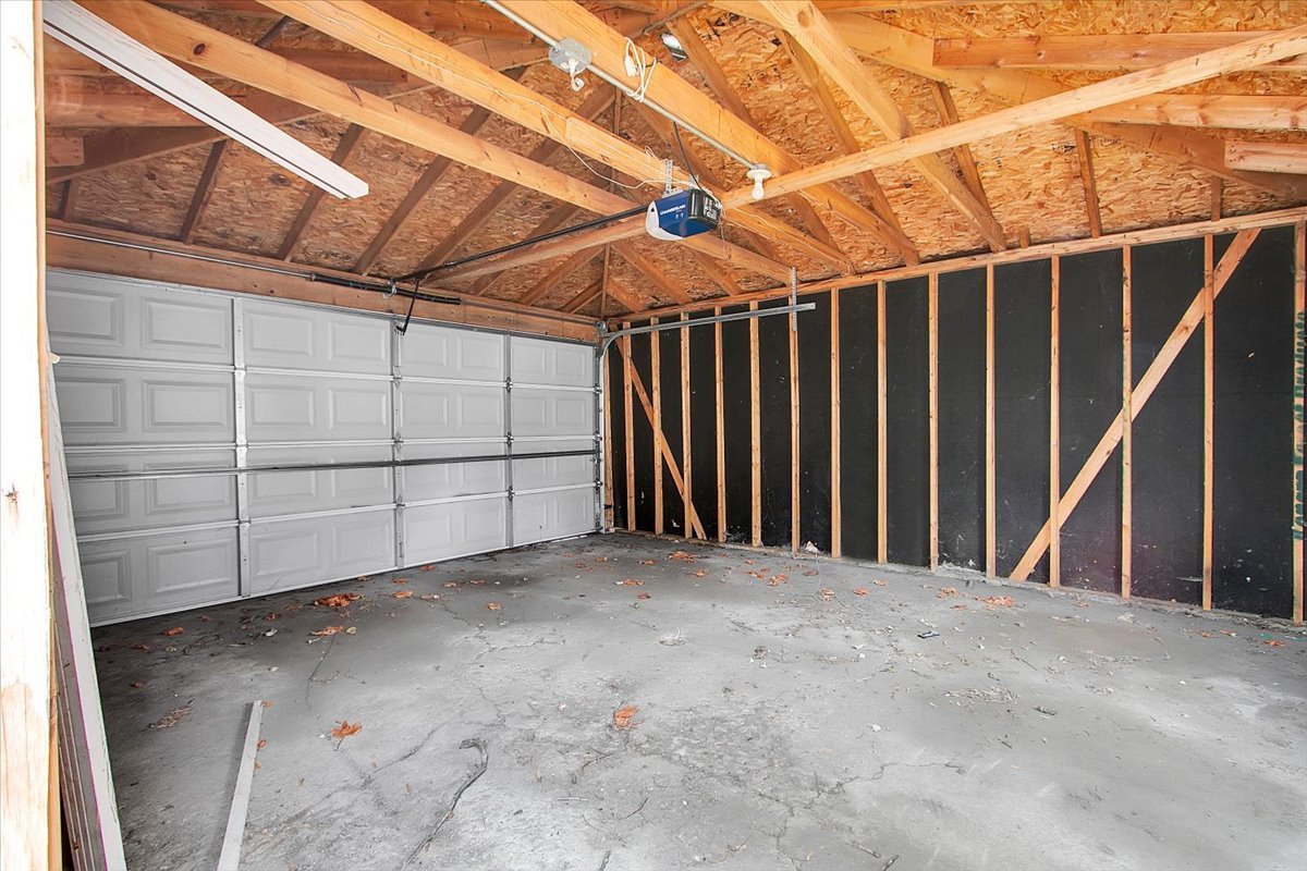 4832 W Ferndinand Street, Chicago, IL 60644