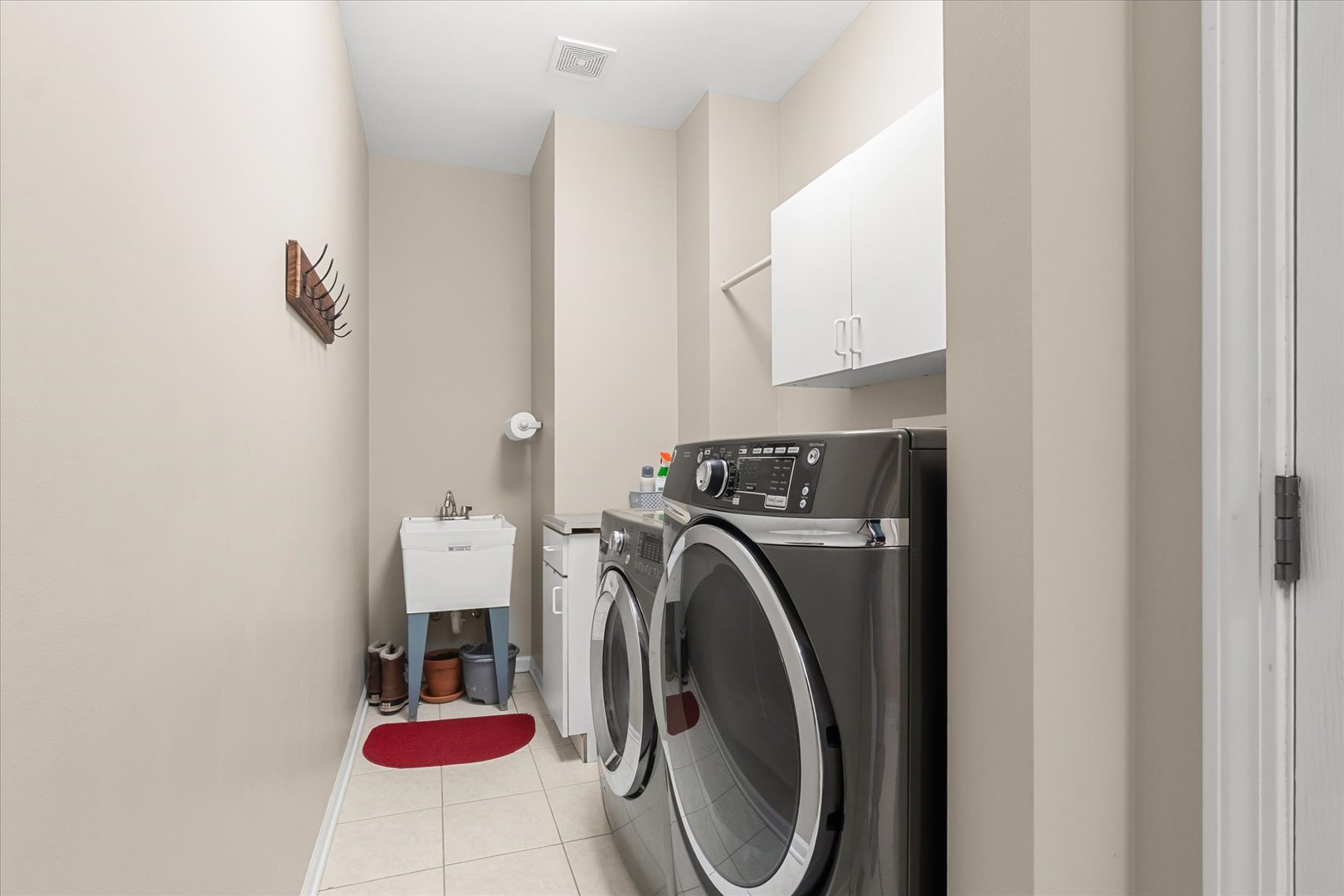 Sugar Grove, IL 60554