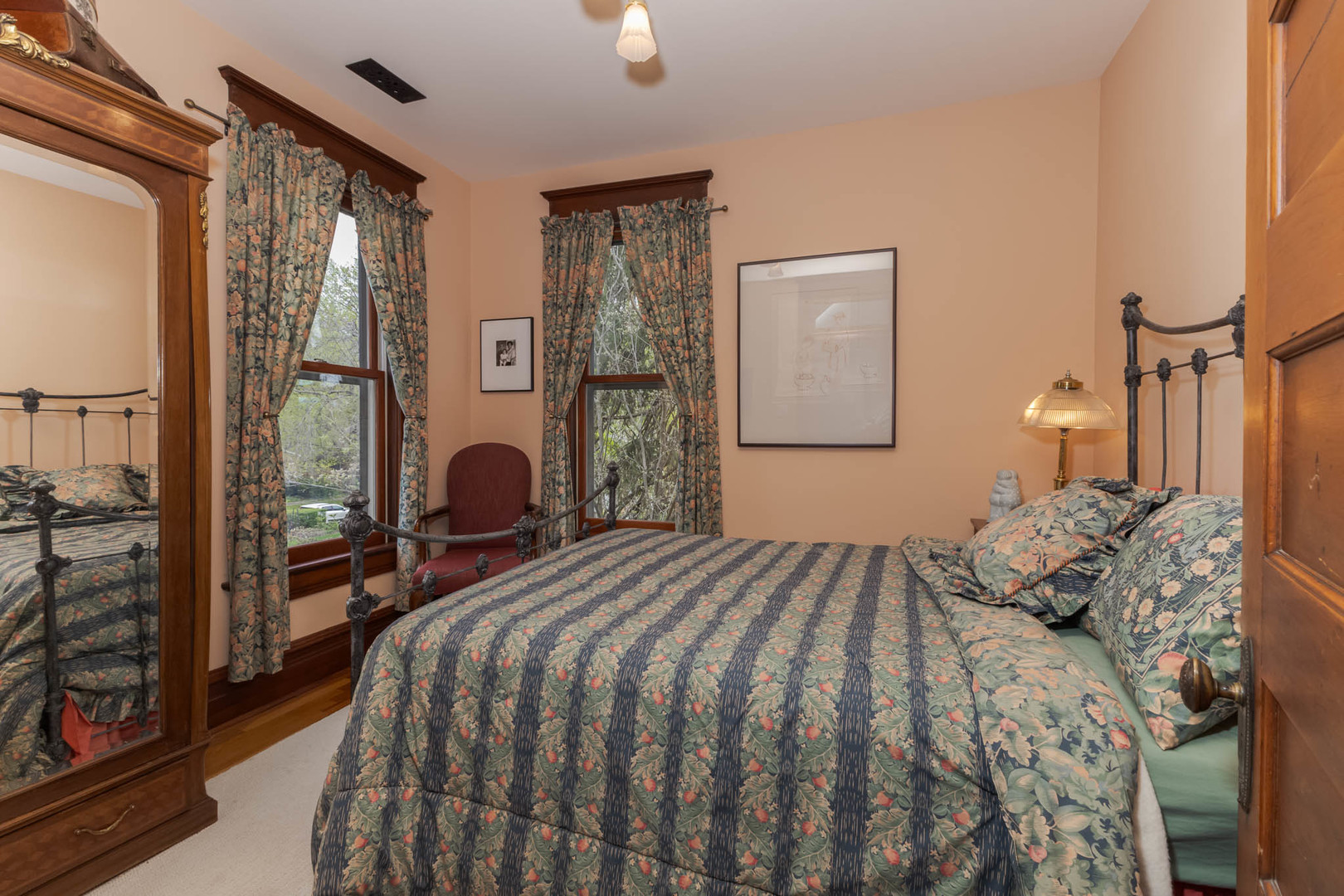 5 Broadway Place, Normal, IL 61761