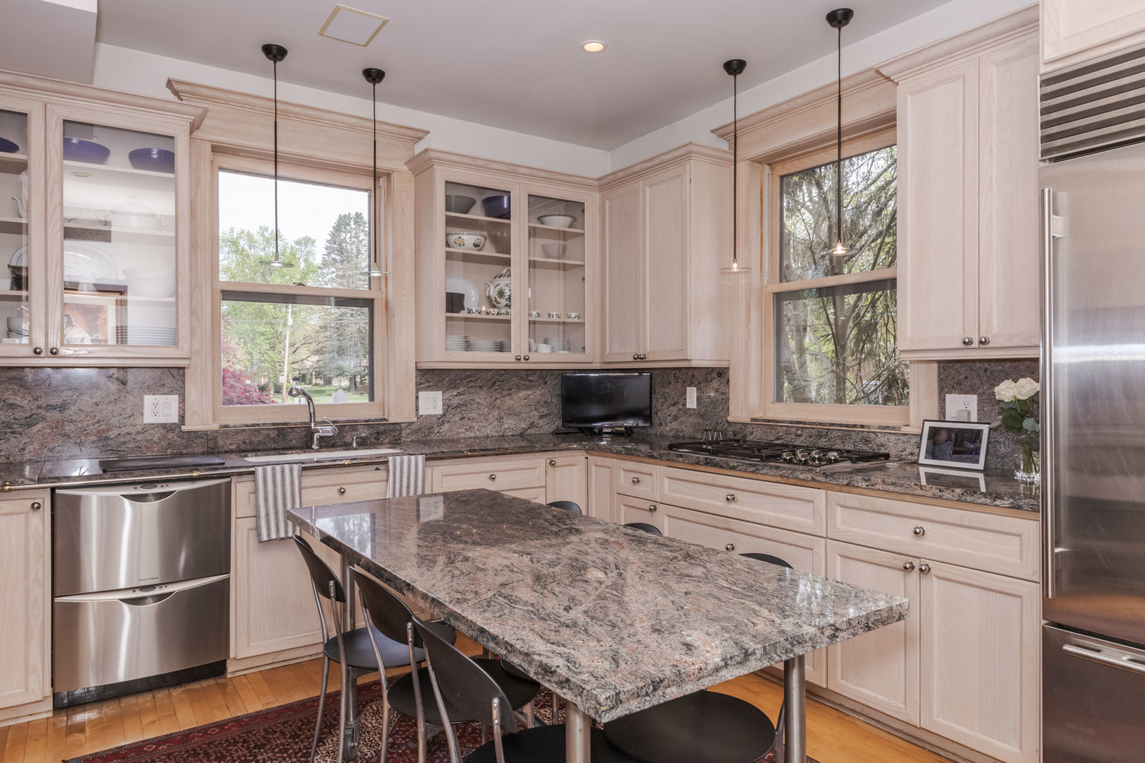 5 Broadway Place, Normal, IL 61761