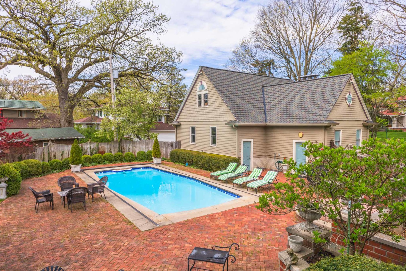 5 Broadway Place, Normal, IL 61761