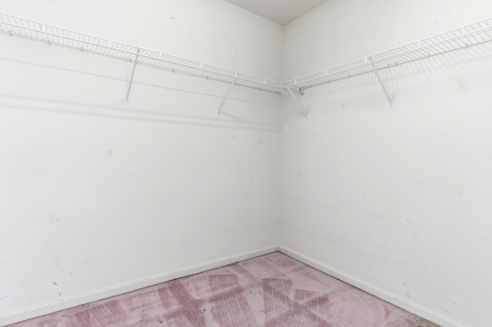 1192 Scott Court, Carol Stream, IL 60188