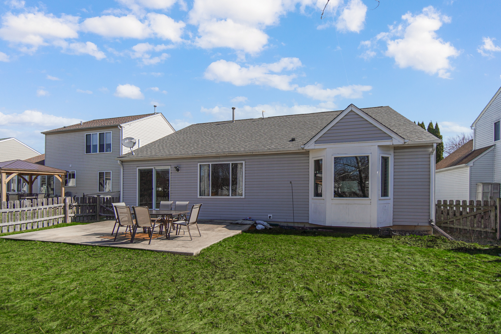 3025 Coastal Drive, Aurora, IL 60503