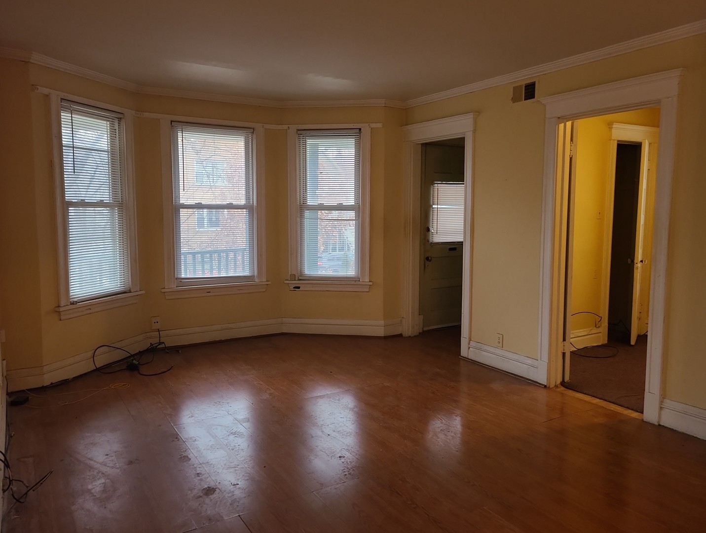 4135 N Bernard Street, Chicago, IL 60618