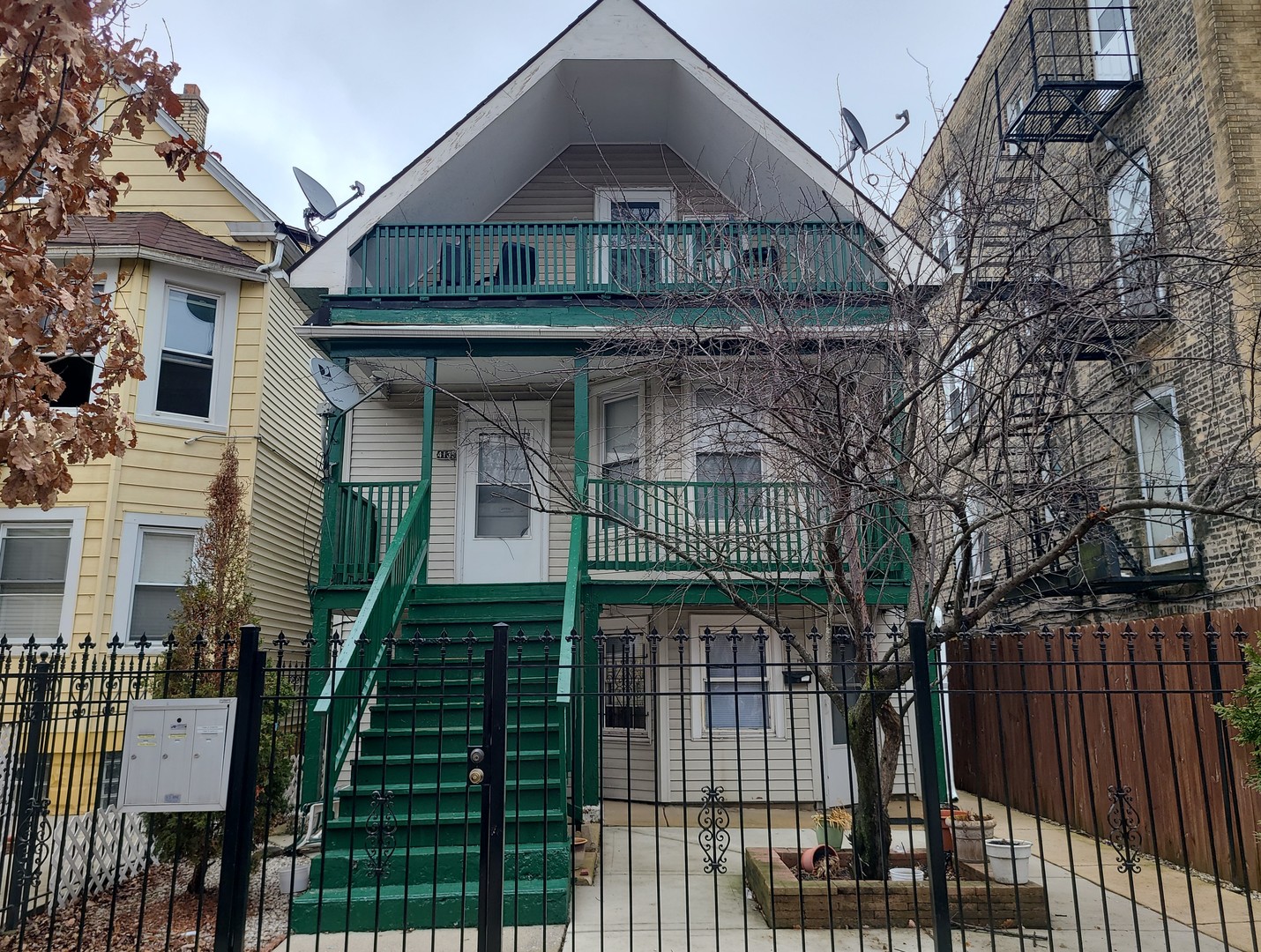 4135 N Bernard Street, Chicago, IL 60618