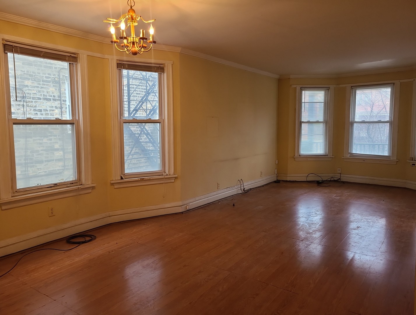 4135 N Bernard Street, Chicago, IL 60618