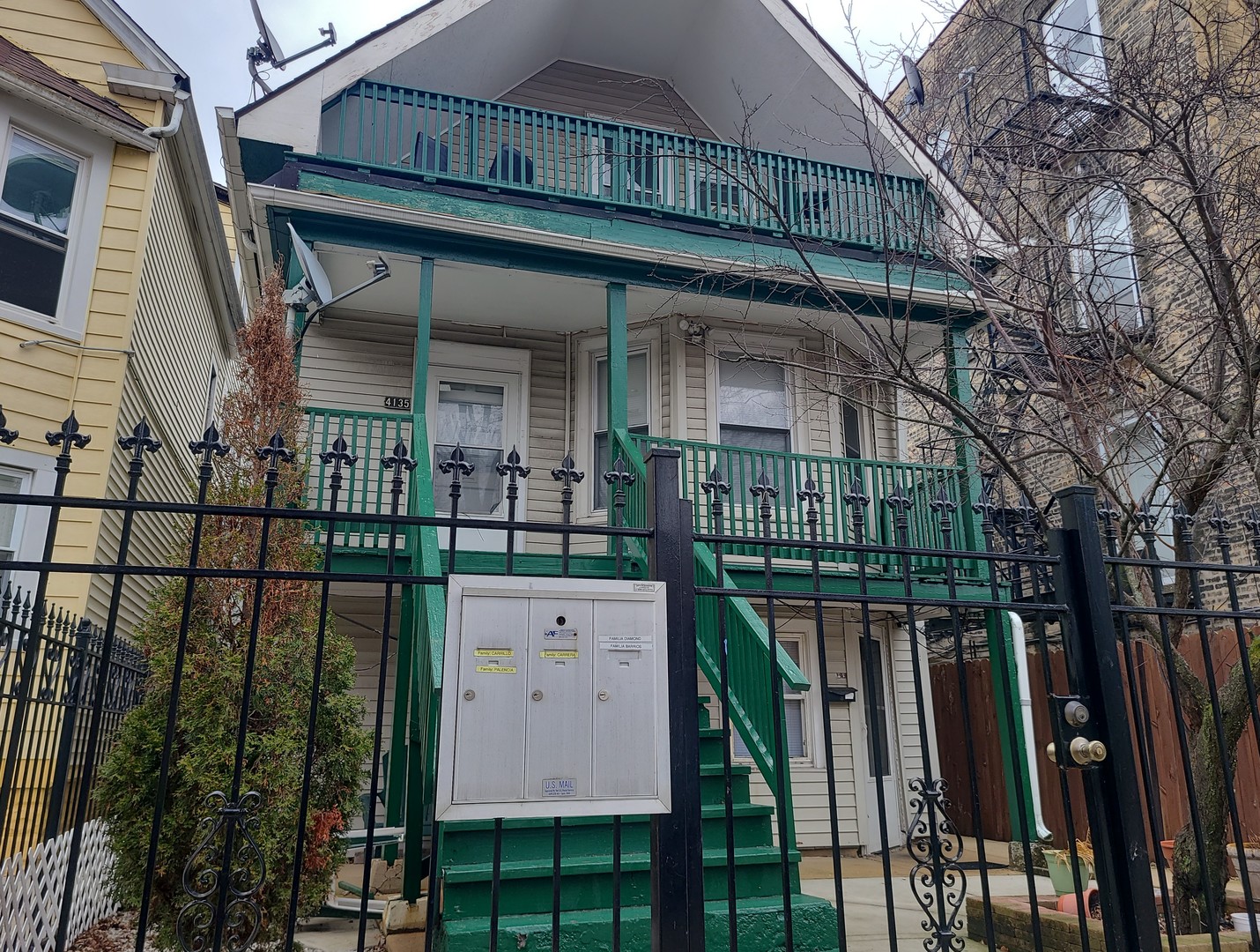 4135 N Bernard Street, Chicago, IL 60618