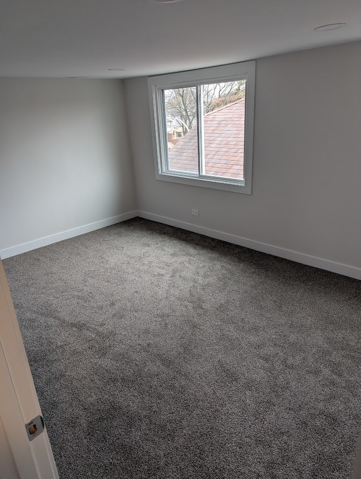 3510 N Oketo Avenue, Chicago, IL 60634